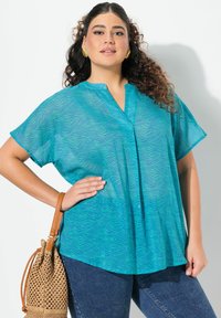 Ulla Popken SUMMERTIME ZEBRA PRINT SHORT SLEEVE - Blůza - deep aqua