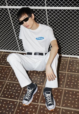 RUN STAR HIKE - Sneakers laag - black/white