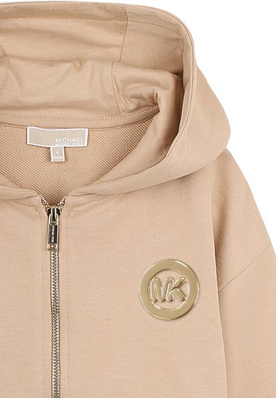 Μπεζ φούτερ με κουκούλα Michael Kors με χρυστό φερμουάρ και ανάγλυφο λογότυπο MK στο αριστερό στήθος, μέγεθος 8 (126 εκ), ετικέτα στο εσωτερικό του γιακά.