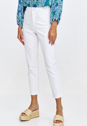 - Jeansy Slim Fit