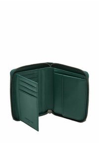 Zielony skórzany portfel z zamknięciem na zamek, wyposażony w kilka przegródek na karty oraz otwartą przegrodę. Gładka faktura bez widocznych wzorów.