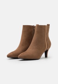 Anna Field Ankle boot