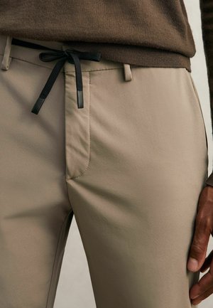 Reiss, REGULAR FIT - SPLIT TROUSERS . - Chino - taupe brown