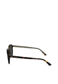 Occhiali da sole Calvin Klein con montatura tartarugata, lenti scure e finiture dorate sulle astine. Forma rettangolare snella.