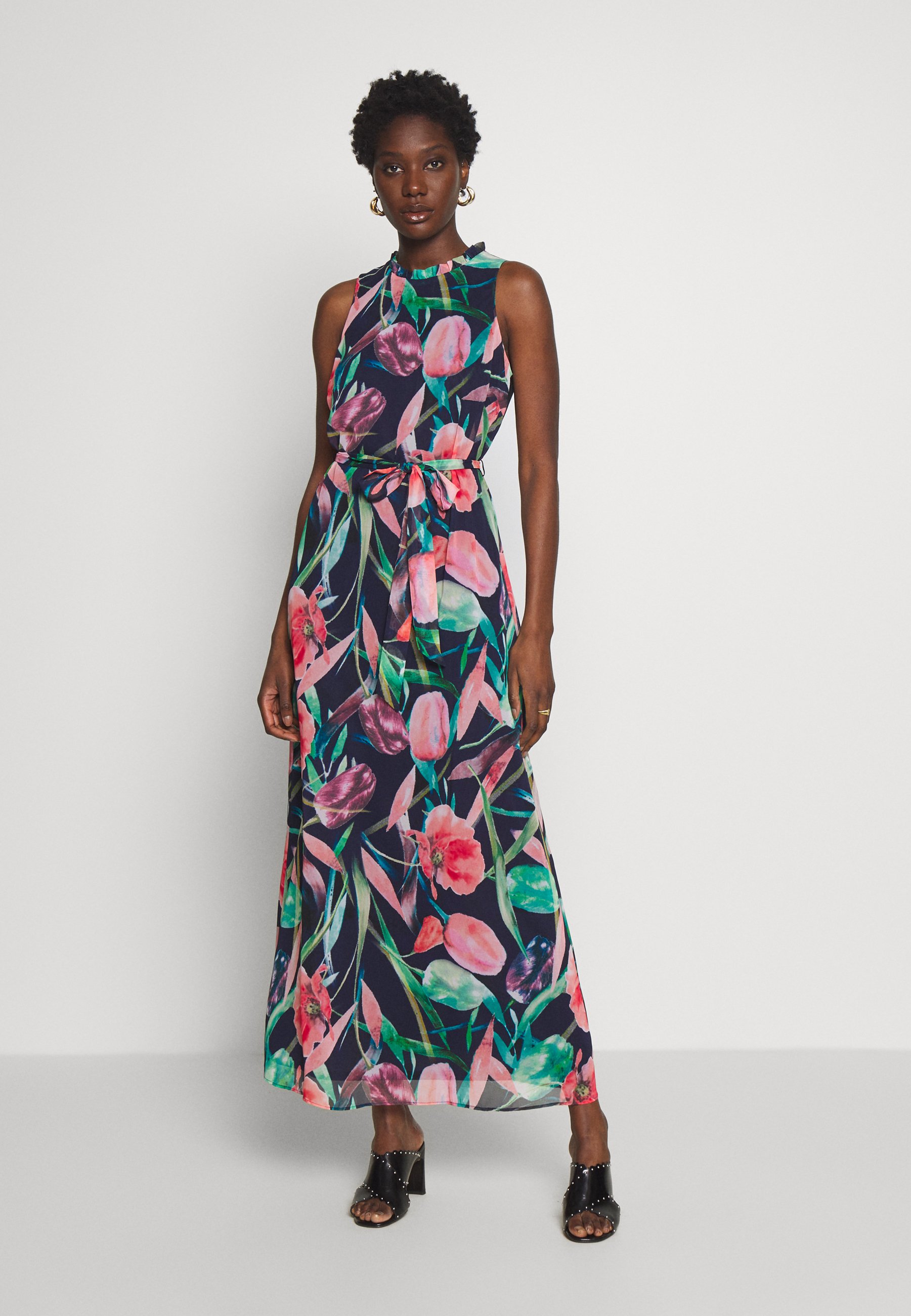 floral maxi dress