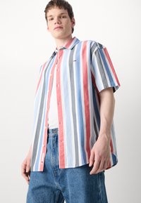Tommy Jeans BOLD STRIPES SHIRT - Ing - multi-colour