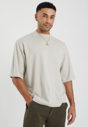 OVERSIZED HALF SLEEVE TEE - Basic T-shirt - light grey