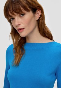 s.Oliver Strickpullover - royalblau