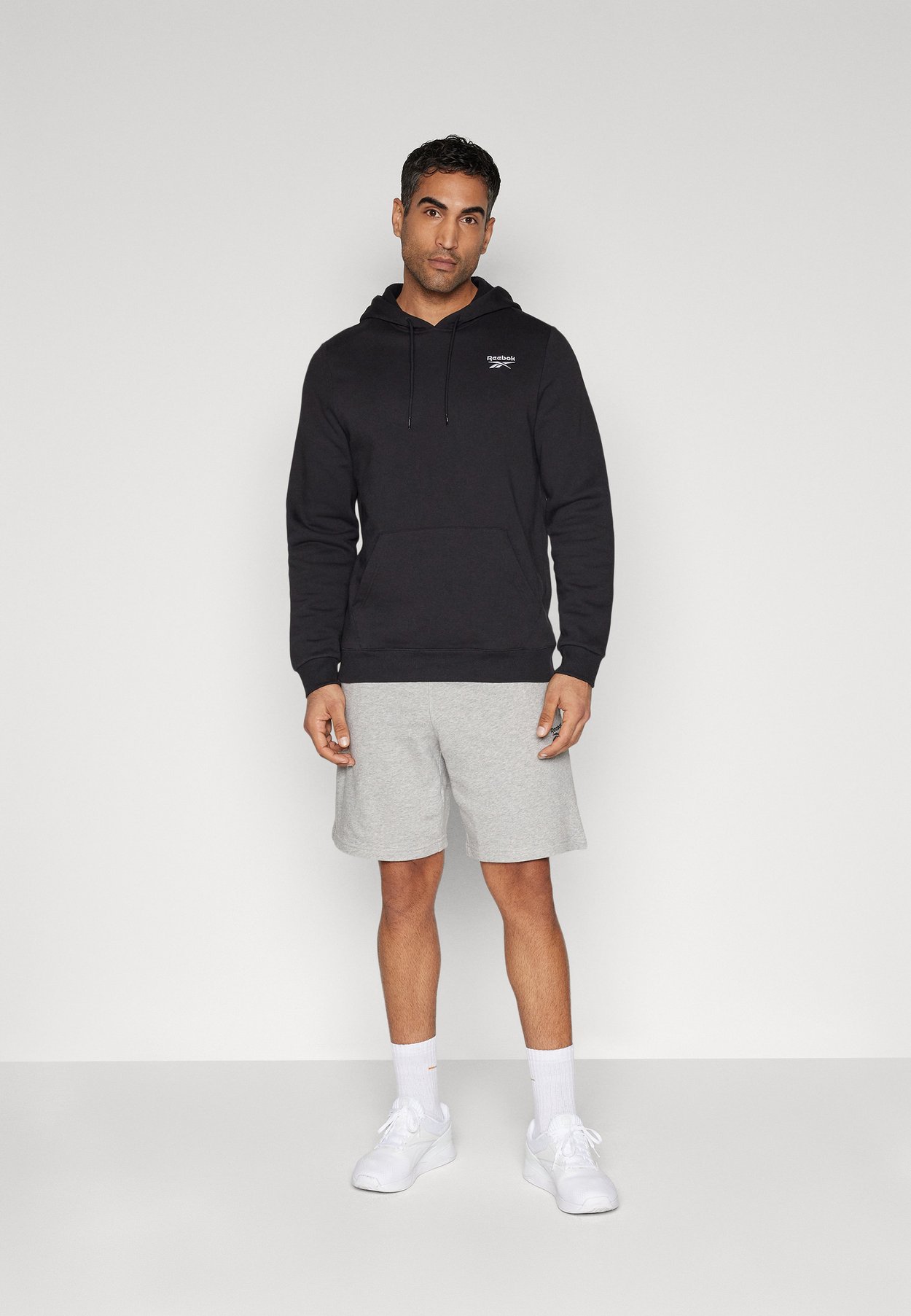 IDENTITY SMALL LOGO HOODIE