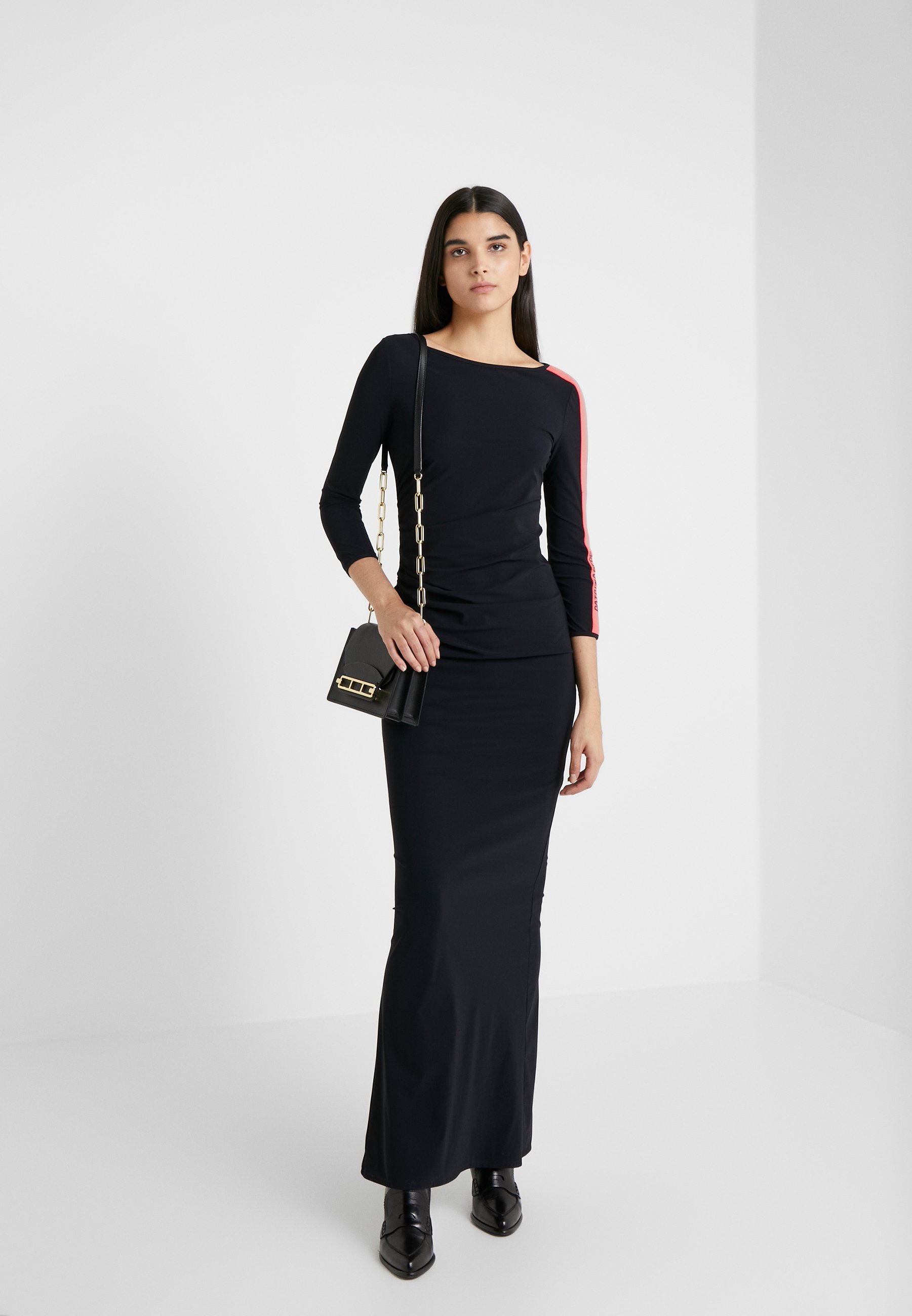 Patrizia Pepe ABITO DRESS Maxikjole nero Zalando.no Patrizia Pepe ABITO DRESS - Maxikjole - nero
