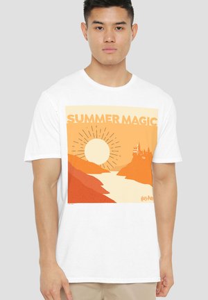 Harry Potter, HARRY POTTER SUMMER MAGIC AT HOGWARTS - Print T-shirt - white