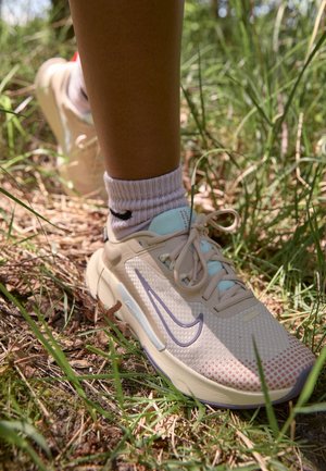 Chaussures de running - beige