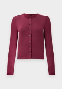 Gilet boutonné à manches longues côtelé en rose foncé, avec un col rond et sept boutons noirs et argentés sur le devant.