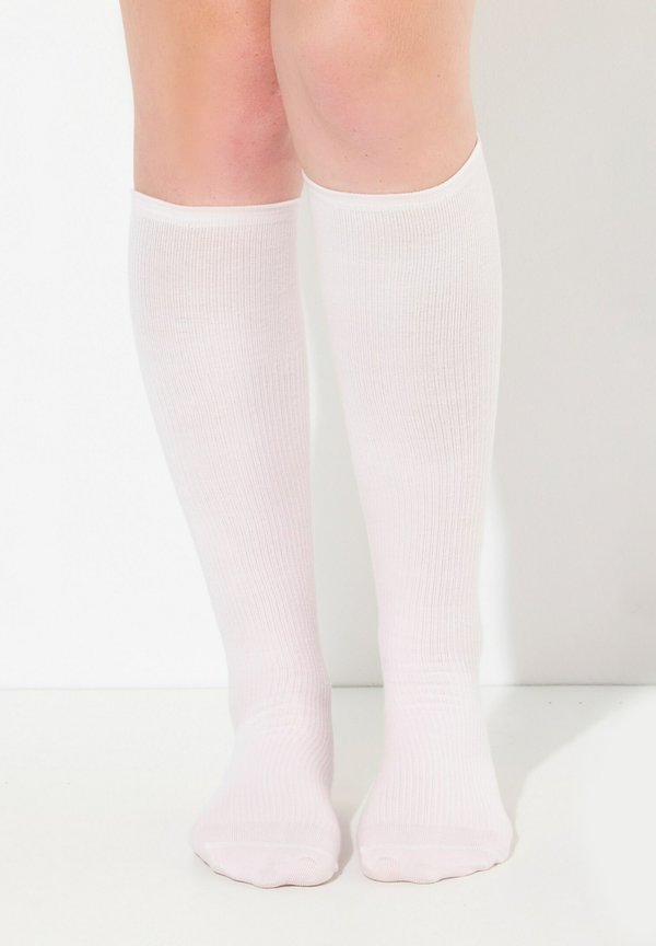 COMPRESSIE - Kniestrümpfe - rosa