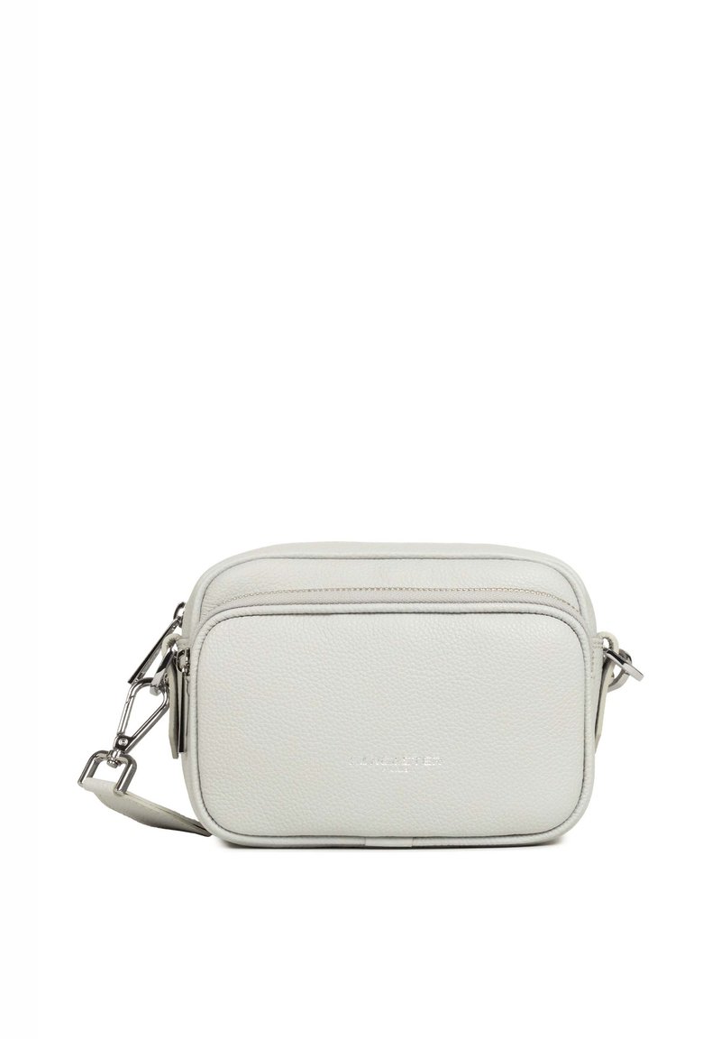 Borsa a tracolla rettangolare grigio chiaro realizzata in pelle testurizzata, con chiusura a zip, minuteria in argento e tracolla removibile.