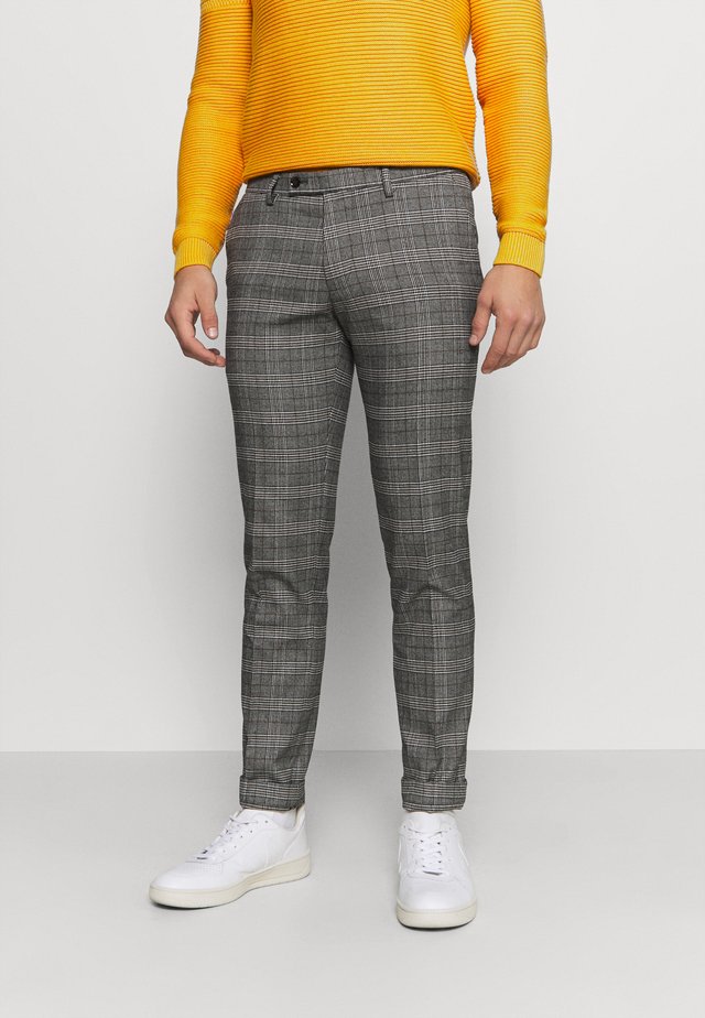 BRAVO TROUSER - Kangashousut - brown/grey