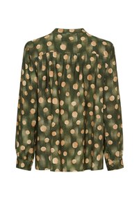 Langærmet grøn bluse med flipkrave, prydet med store cremefarvede polka prikker, plisseret rygdetalje og knaplukning ved ærmerne.
