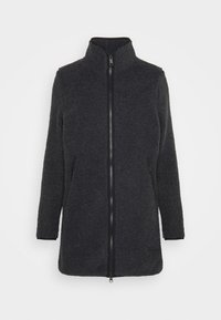 Schwarze Fleecejacke mit hohem Kragen, Reißverschluss vorne und Seitentaschen; strukturiertes, weiches Material verleiht ein warmes Erscheinungsbild.