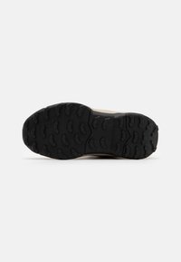 Adidas Terrex AX4R UNISEX - Turistické topánky - olive strata/wonder beige/semi impact orange