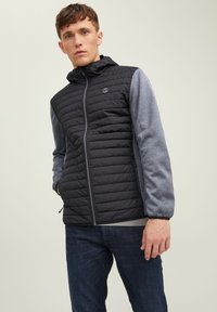 Jack & Jones JJEMULTI QUILTED JACKET - Übergangsjacke - black