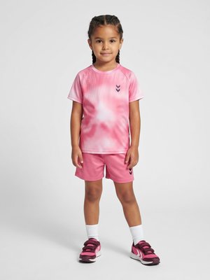 Hummel, HUMMEL HMLJR CLOUD SET UNISEX  - Short de sport - chateau rose