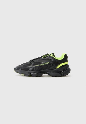 - Sneakersy niskie