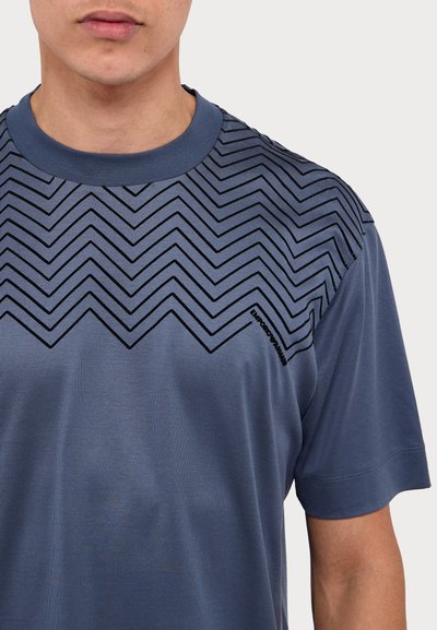 Emporio Armani - T-shirt z nadrukiem