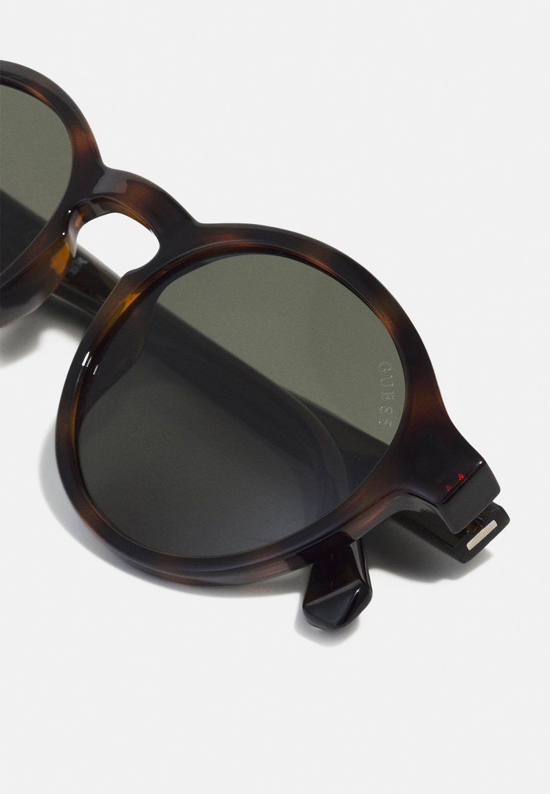 Herren Taschen & Koffer | Guess UNISEX Sonnenbrille dark havana/braun - ZS93352 Herren Taschen & Koffer | Guess UNISEX Sonnenbrille dark havana/braun - ZS93352