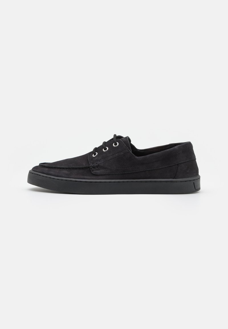 Pier One LEATHER - Sapatos casuais com atacadores - black