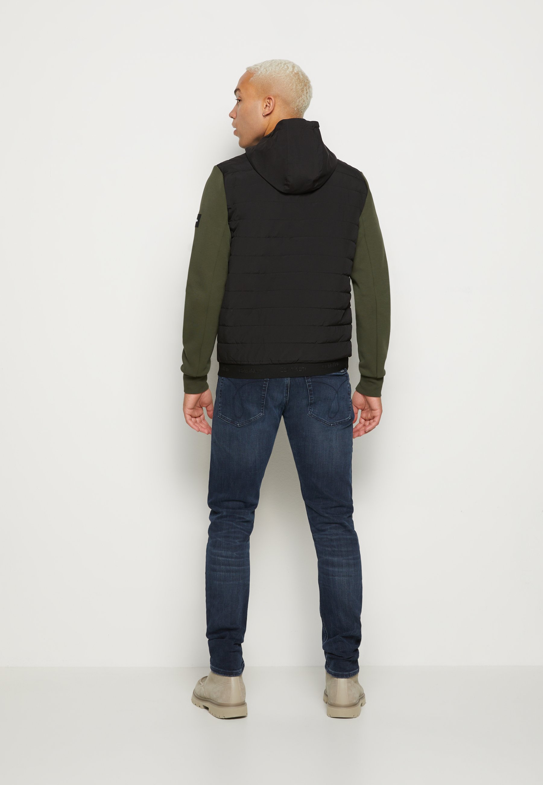 Calvin Klein MIX MEDIA HOOD JACKET 