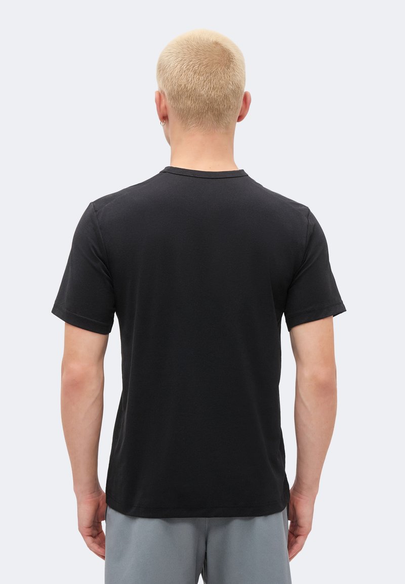 Nike Performance HYVERSE - Sportovní tričko - black/white