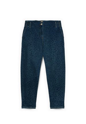 Jeans in denim di colore blu scuro con una stampa leopardata. Presentano una chiusura con due bottoni, tasche standard e un design a gamba dritta.