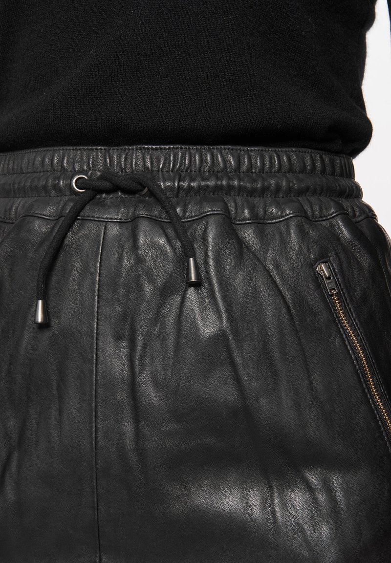 Damen Jeansröcke | BTFCPH Bleistiftrock black/schwarz - HF34702 Damen Jeansröcke | BTFCPH Bleistiftrock black/schwarz - HF34702