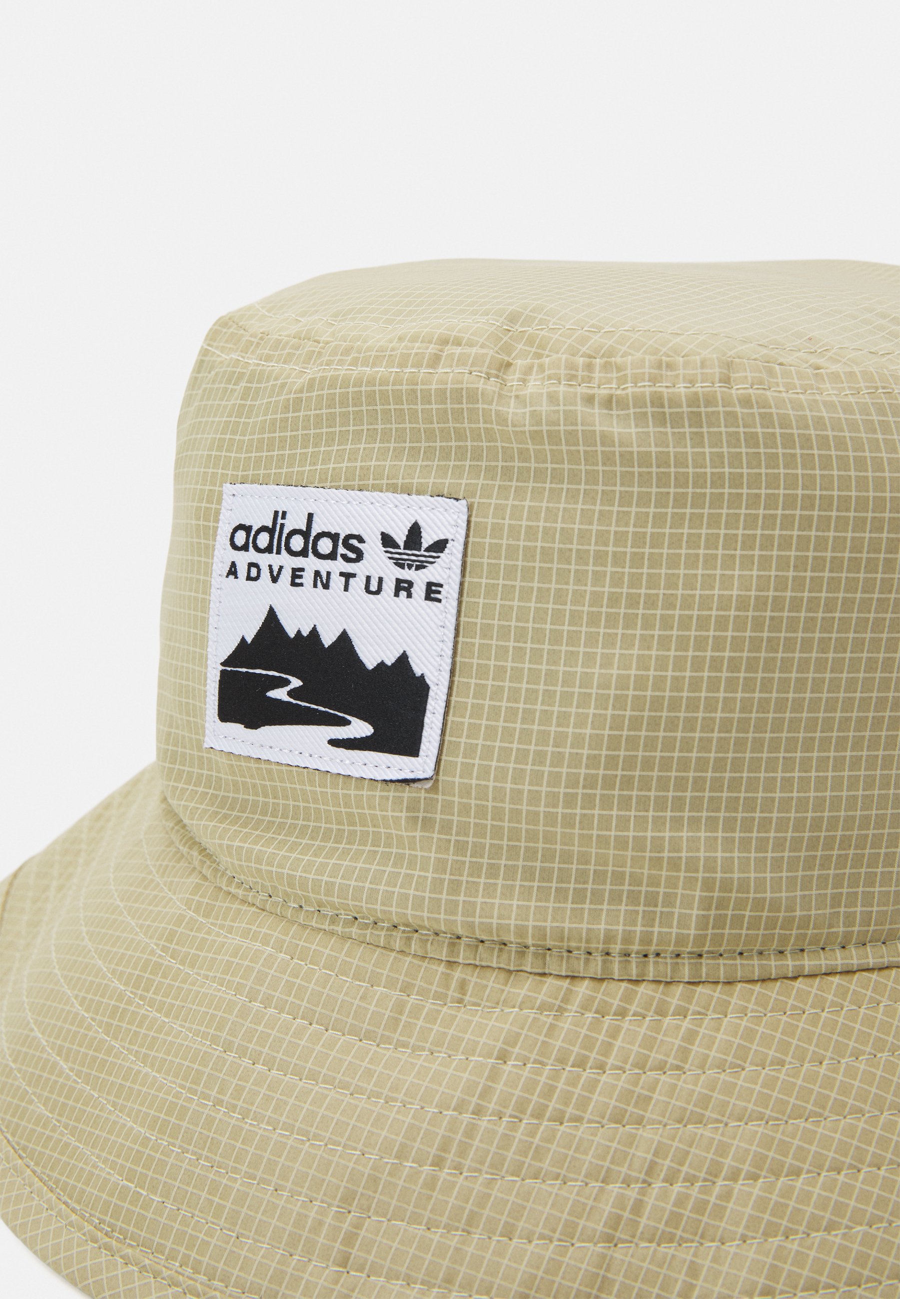 cappello adidas beige