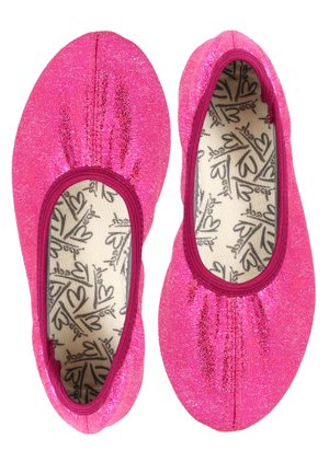 Pink glitter ballet flats with elastic edges, smooth texture, and a patterned insole featuring hearts. Lightweight and flexible design.