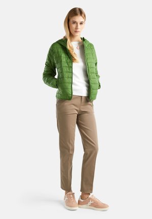 United Colors of Benetton SLIM FIT - Pantalones chinos - dove brown