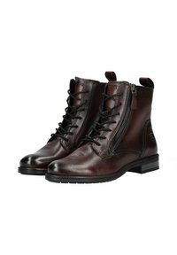 Botas de tobillo de cuero marrón con cordones en la parte delantera, cremallera lateral y un acabado texturizado. Cuenta con suela resistente y un tacón pequeño.
