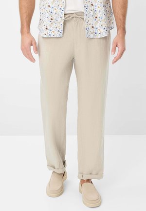 STYLE ELIAS - Trousers - beige