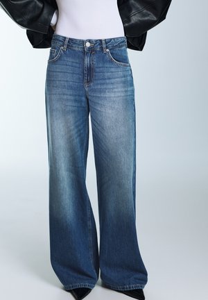 PULL&BEAR Laza szabású farmerek - dark blue denim