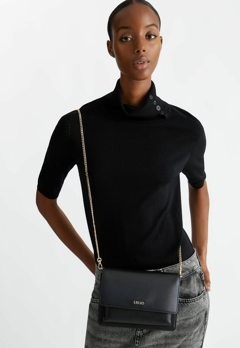 LIU JO BETTER  - Schoudertas - black