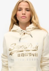 Superdry & Co EMBELLISHED VINTAGE LOGO GRAPHIC - Felpa con cappuccio - cream