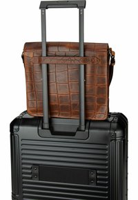 bugatti NEVIO MESSENGER - Borsa a tracolla - cognac