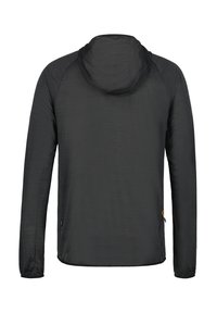 Giacca nera leggera con cappuccio, maniche lunghe, superficie testurizzata, polsini elastici e tasca laterale con zip. Design in tessuto traspirante.