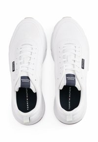 Tommy Hilfiger - Sneakersy niskie