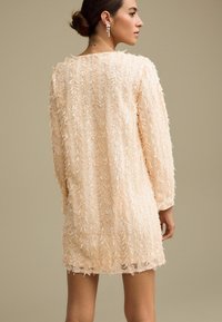 Next LONG SLEEVE V-NECK - REGULAR FIT - Koktel haljina / svečana haljina - pastel pink