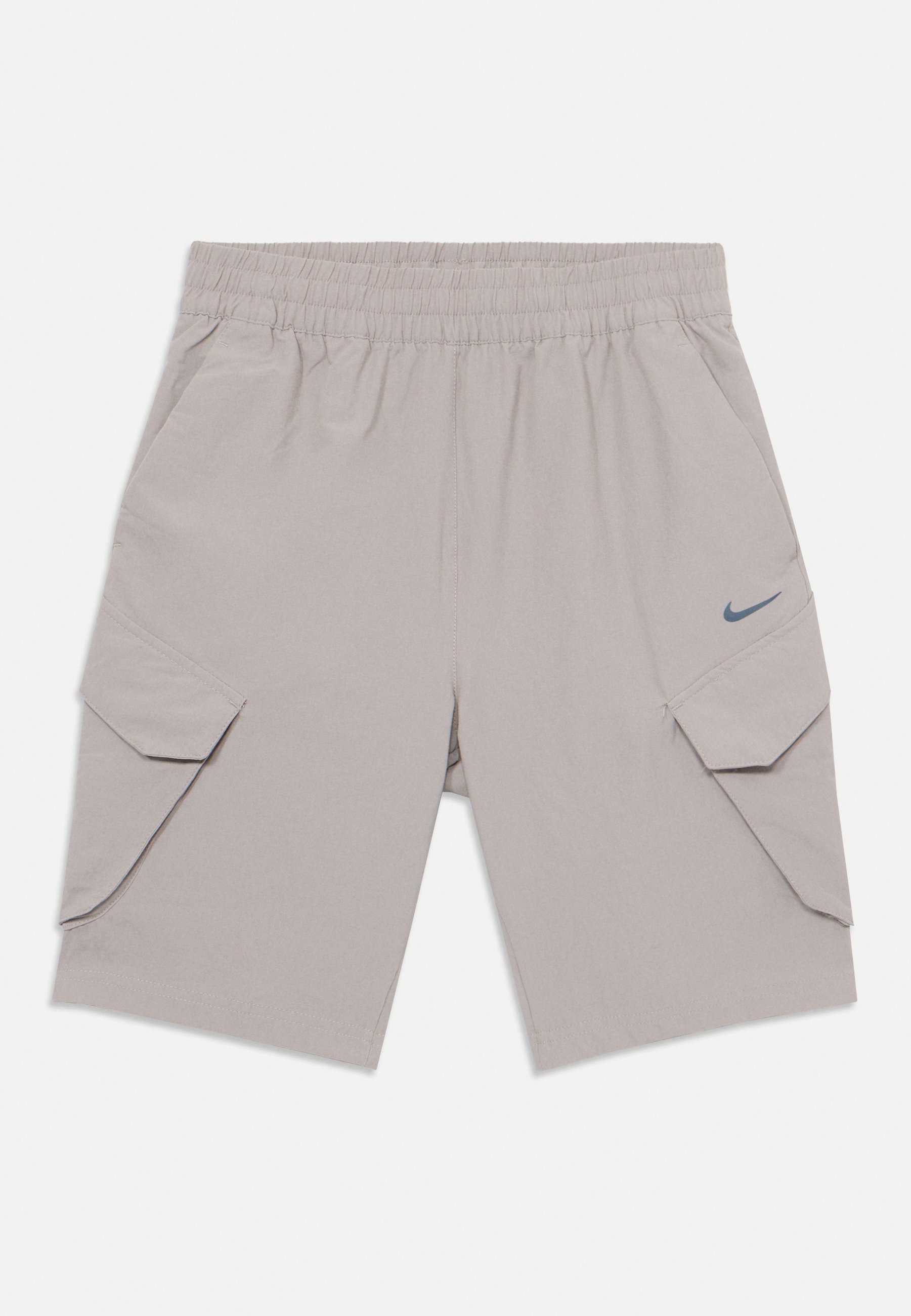 Nike Sportswear SPORTSWEAR CITY UTILITY Shorts college grey