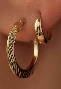 Isabel Bernard Rivoli Morgane - Oorbellen - gold coloured