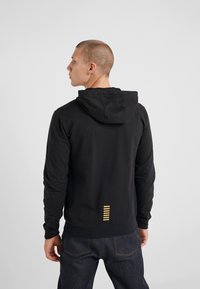 EA7 Emporio Armani Mikina so zipsom - black