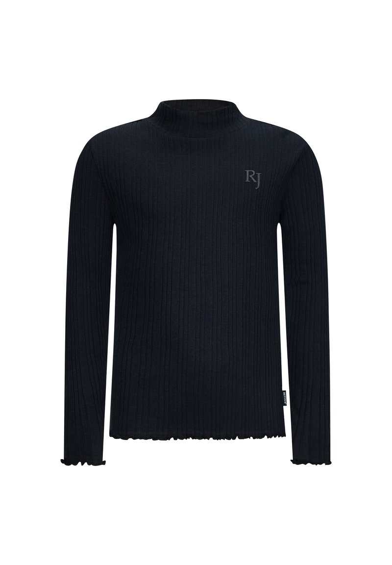 Czarny sweter typu turtleneck z prążkowanego materiału z długimi rękawami. Ma delikatne logo "RJ" na klatce piersiowej oraz postrzępione wykończenie dolnej krawędzi.
