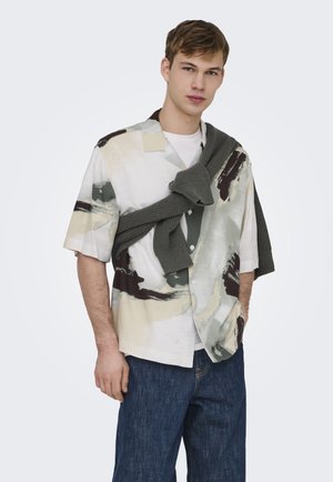 Only & Sons, ONSHARVI RLX RESORT SS 041 AOP SHIRT - Camicia - bright white